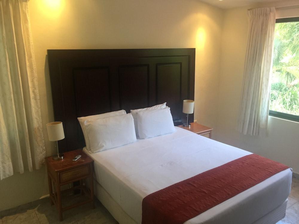 Green Oasis Home Boutique Playa del Carmen Bagian luar foto
