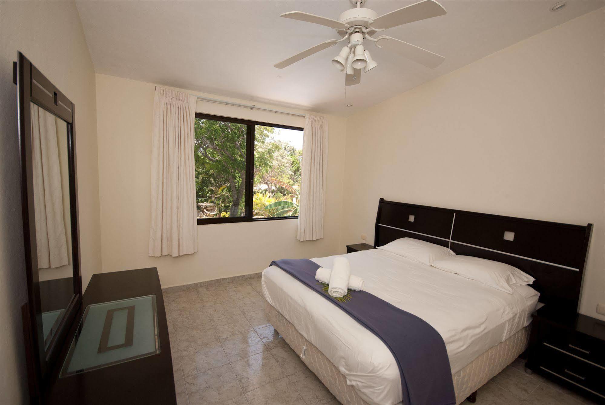 Green Oasis Home Boutique Playa del Carmen Bagian luar foto